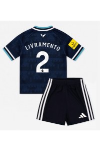 Newcastle United Tino Livramento #2 Babyklær Borte Fotballdrakt til barn 2026-27 Korte ermer (+ Korte bukser)